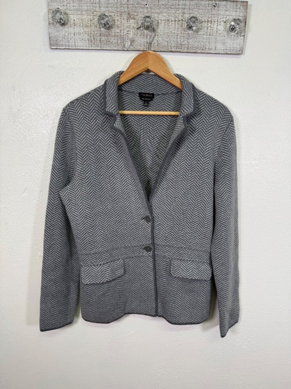 Talbots Womens Herringbone Blazer Jacket Medium Pure Merino Wool Gray Academia M